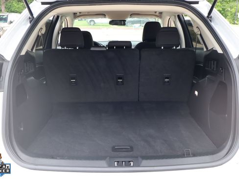 Used 2024 Ford Edge SE w/ Black Appearance Package AWD/4WD image 25