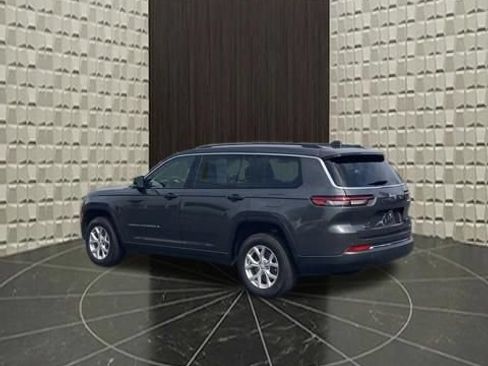 Certified 2023 Jeep Grand Cherokee L Limited AWD/4WD image 12