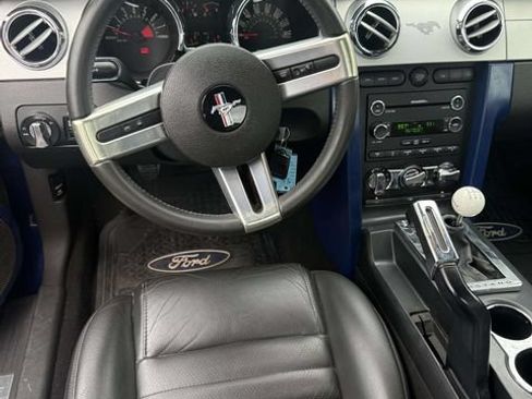 Used 2008 Ford Mustang GT Premium RWD image 4