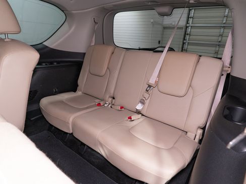 Used 2022 Nissan Armada Platinum RWD image 37