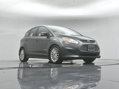 Used 2016 Ford C-MAX SE w/ Equipment Group 201A FWD image 42
