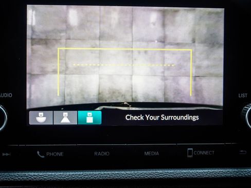 Used 2023 Honda CR-V LX image 24