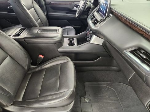 Used 2021 Chevrolet Tahoe Z71 w/ Z71 Signature Package AWD/4WD image 14
