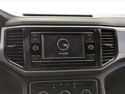 Used 2021 Volkswagen Atlas S image 26