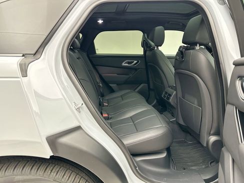 New 2026 Land Rover Range Rover Velar Dynamic SE image 15