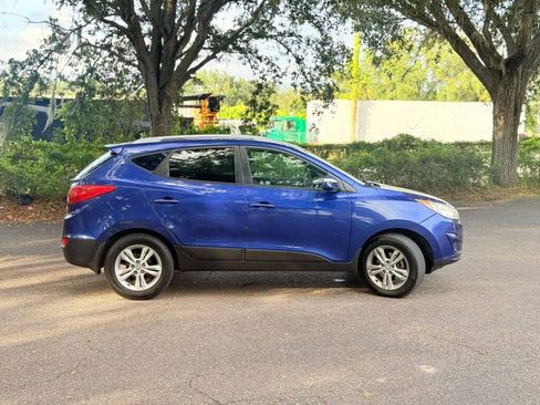 Used 2012 Hyundai Tucson GLS FWD image 4