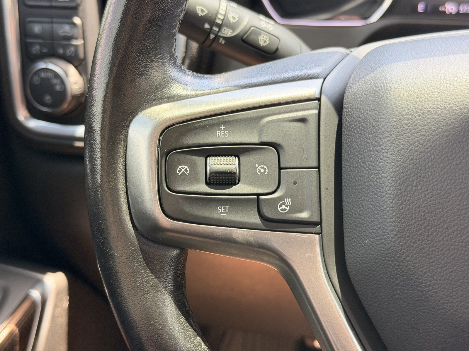 Used 2021 Chevrolet Silverado 1500 RST w/ Bed Protection Package AWD/4WD image 19