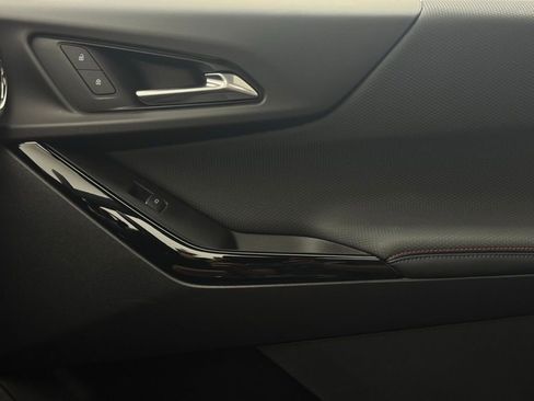 Used 2025 Chevrolet Equinox RS w/ Safety and Technology Package image 44