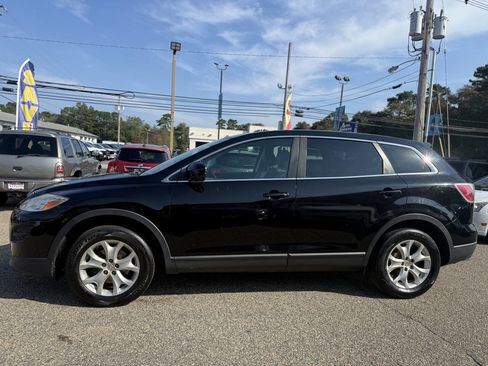 Used 2011 MAZDA CX-9 Touring w/ Moonroof & Bose Audio Pkg image 4