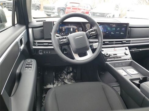 New 2026 Hyundai Santa Fe SE image 10