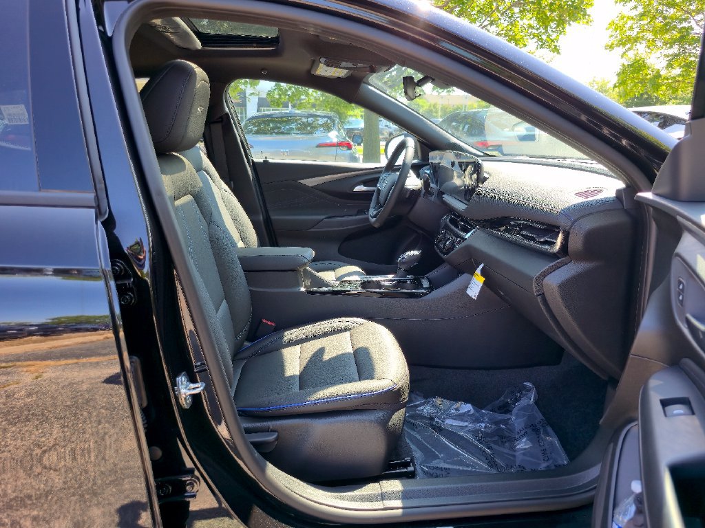 New 2026 Buick Envista Sport Touring w/ Convenience I Package FWD image 27