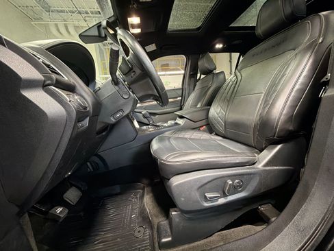 Used 2018 Ford Explorer Platinum AWD/4WD image 21