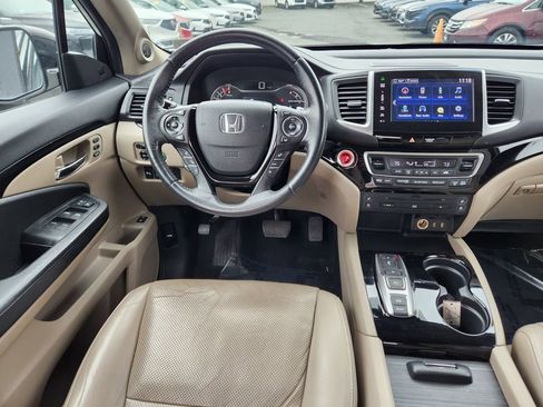 Used 2016 Honda Pilot Elite image 13