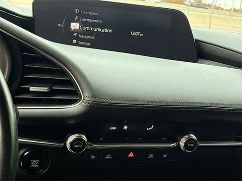 Used 2021 MAZDA MAZDA3 s image 18