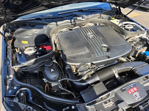 Used 2015 Mercedes-Benz E 250 BlueTEC 4MATIC Sedan w/ Premium 1 Package image 36