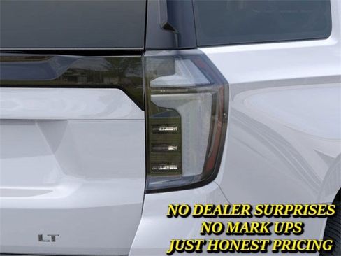 New 2026 Chevrolet Suburban LT w/ Comfort Package image 11