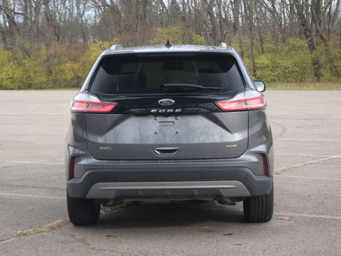 Used 2022 Ford Edge SEL w/ Convenience Package image 23