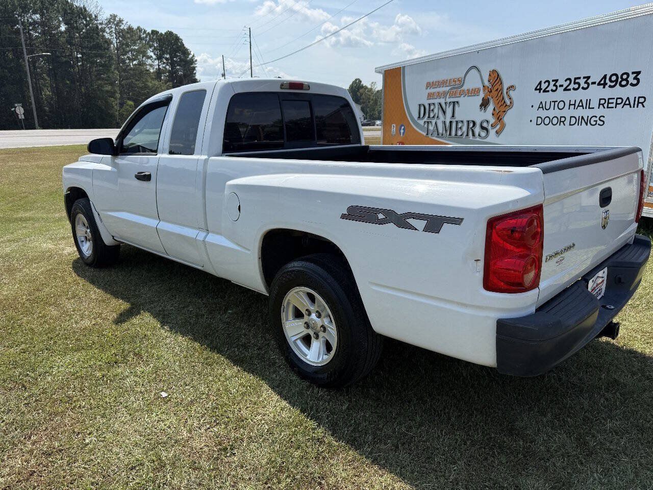 Used 2008 Dodge Dakota SXT w/ Convenience Group RWD image 6