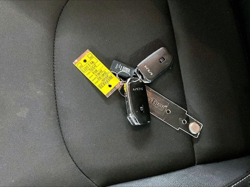 Used 2024 Kia Forte GT-Line image 35