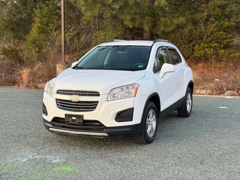 Used 2016 Chevrolet Trax LT image 4