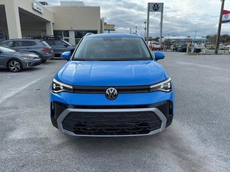 New 2026 Volkswagen Taos SE video 2