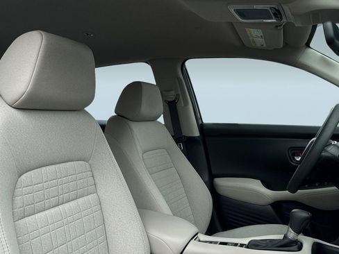Certified 2024 Honda HR-V LX image 32