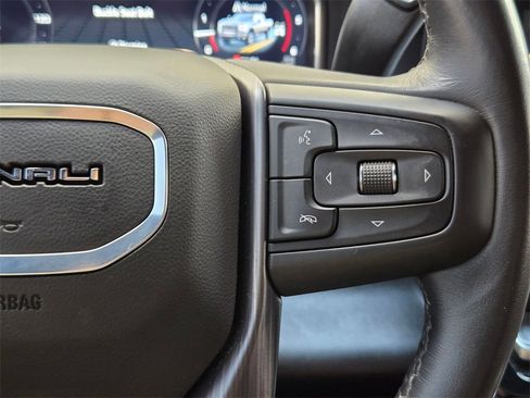 Used 2024 GMC Sierra 2500 Denali Ultimate image 21