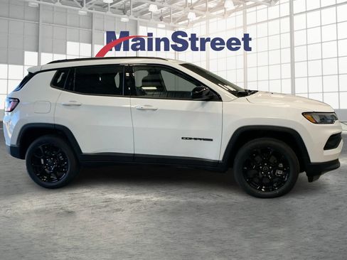 New 2026 Jeep Compass Latitude AWD/4WD image 6