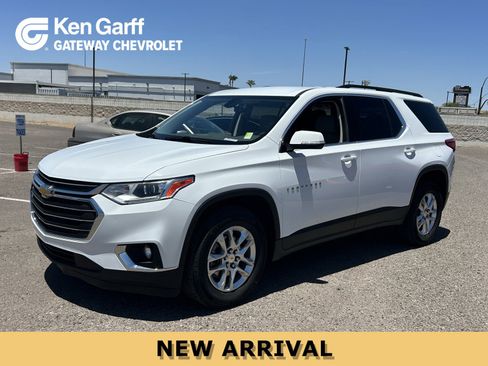 Used 2020 Chevrolet Traverse LT FWD image 1