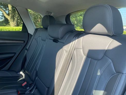 Used 2024 Audi Q5 2.0T Premium Plus AWD/4WD image 11