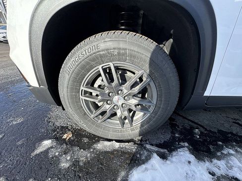 New 2026 GMC Acadia Elevation image 5