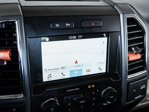 Used 2017 Ford F350 XLT w/ XLT Value Package AWD/4WD image 46