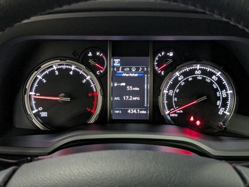 Used 2024 Toyota 4Runner TRD Off-Road Premium w/ Off Road Premium Plus Package image 17