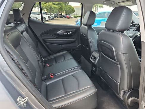 Used 2019 GMC Terrain SLT w/ Preferred Package FWD image 17
