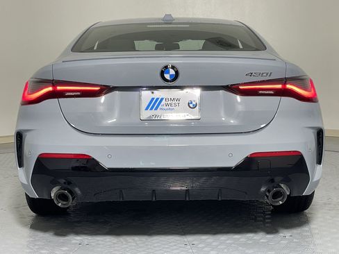 Used 2026 BMW 430i Coupe w/ M Sport Package image 10