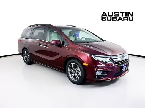 Used 2018 Honda Odyssey Touring image 1