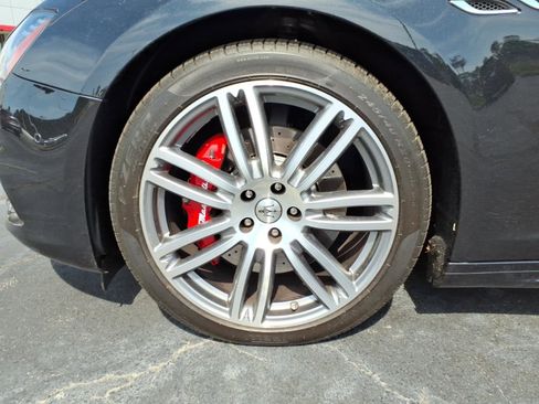 Used 2022 Maserati Ghibli Modena RWD image 16