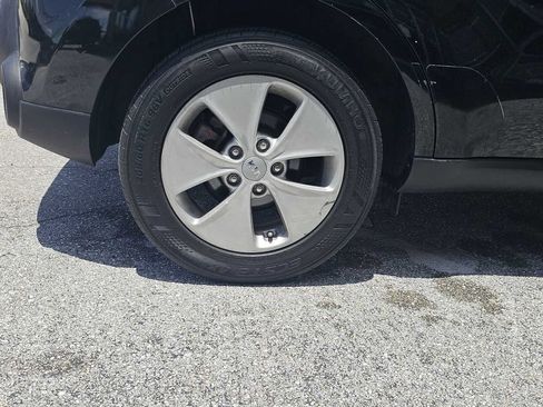 Used 2014 Kia Soul FWD image 9