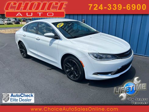 Used 2015 Chrysler 200 Limited w/ Convenience Group image 1