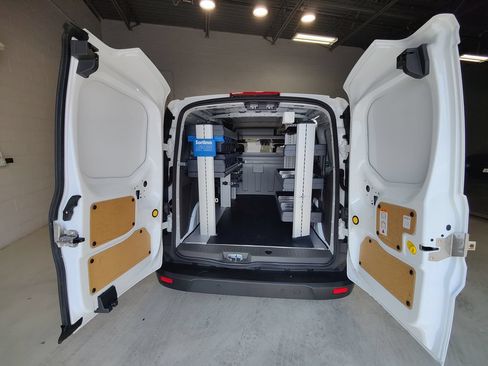 Used 2023 Ford Transit Connect XL FWD image 8