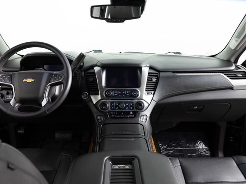Used 2017 Chevrolet Tahoe Premier AWD/4WD image 39