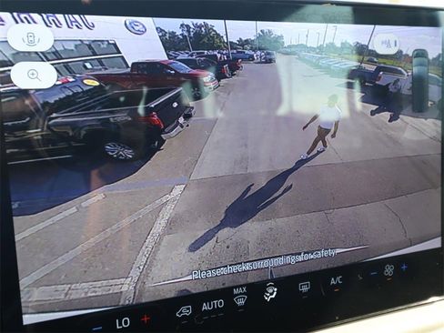 Certified 2022 Ford Transit 350 XLT image 4