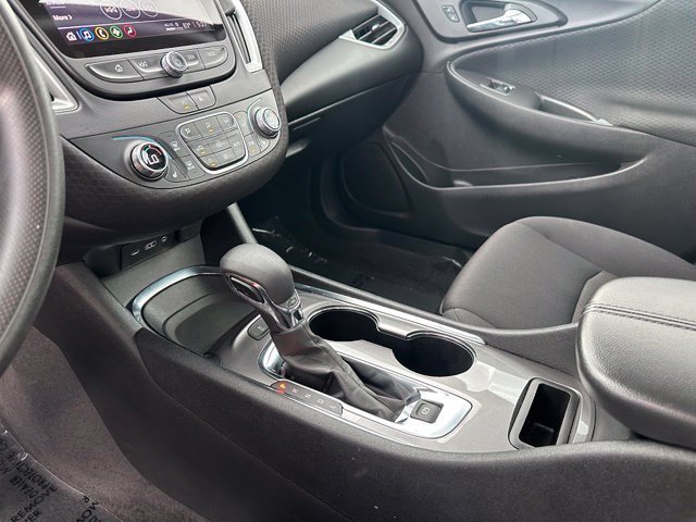 Certified 2025 Chevrolet Malibu LT FWD image 25