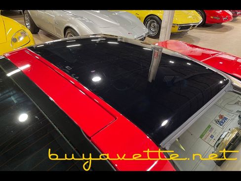 Used 1992 Chevrolet Corvette Coupe image 9