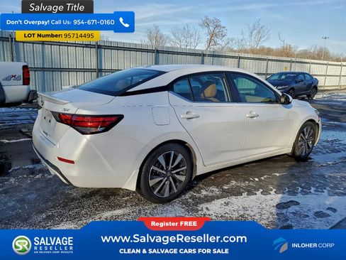 Used 2021 Nissan Sentra SV w/ SV Premium Package image 4