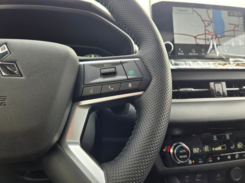 New 2025 Mitsubishi Outlander SEL Black Edition image 33