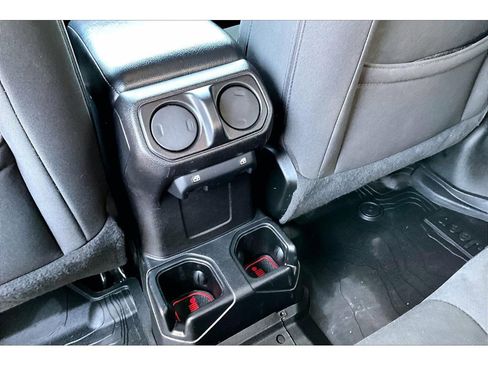 Used 2020 Jeep Gladiator Sport w/ Quick Order Package 24S AWD/4WD image 33