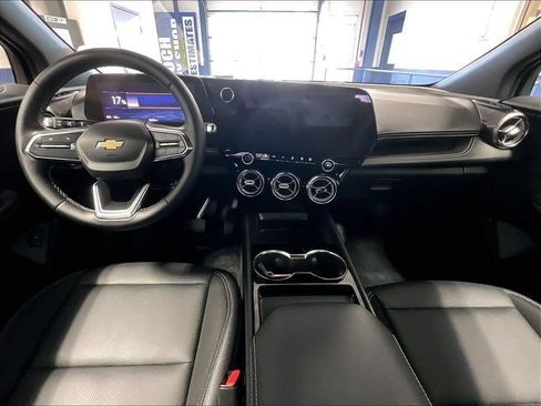 Used 2024 Chevrolet Blazer EV LT AWD/4WD image 21