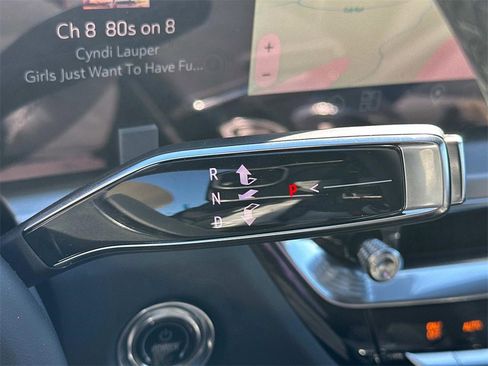 New 2025 Cadillac Lyriq Luxury image 16