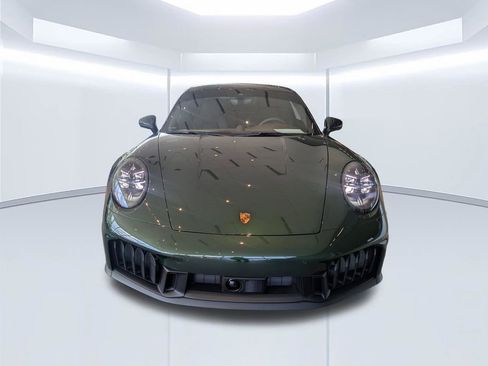 Used 2026 Porsche 911 Carrera GTS RWD image 9